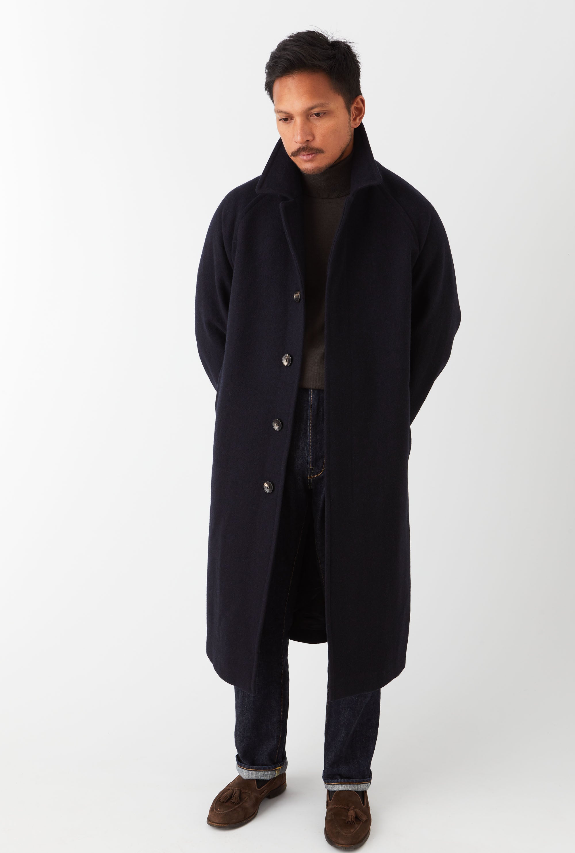 Raglan Sleeve Overcoat Wool Navy