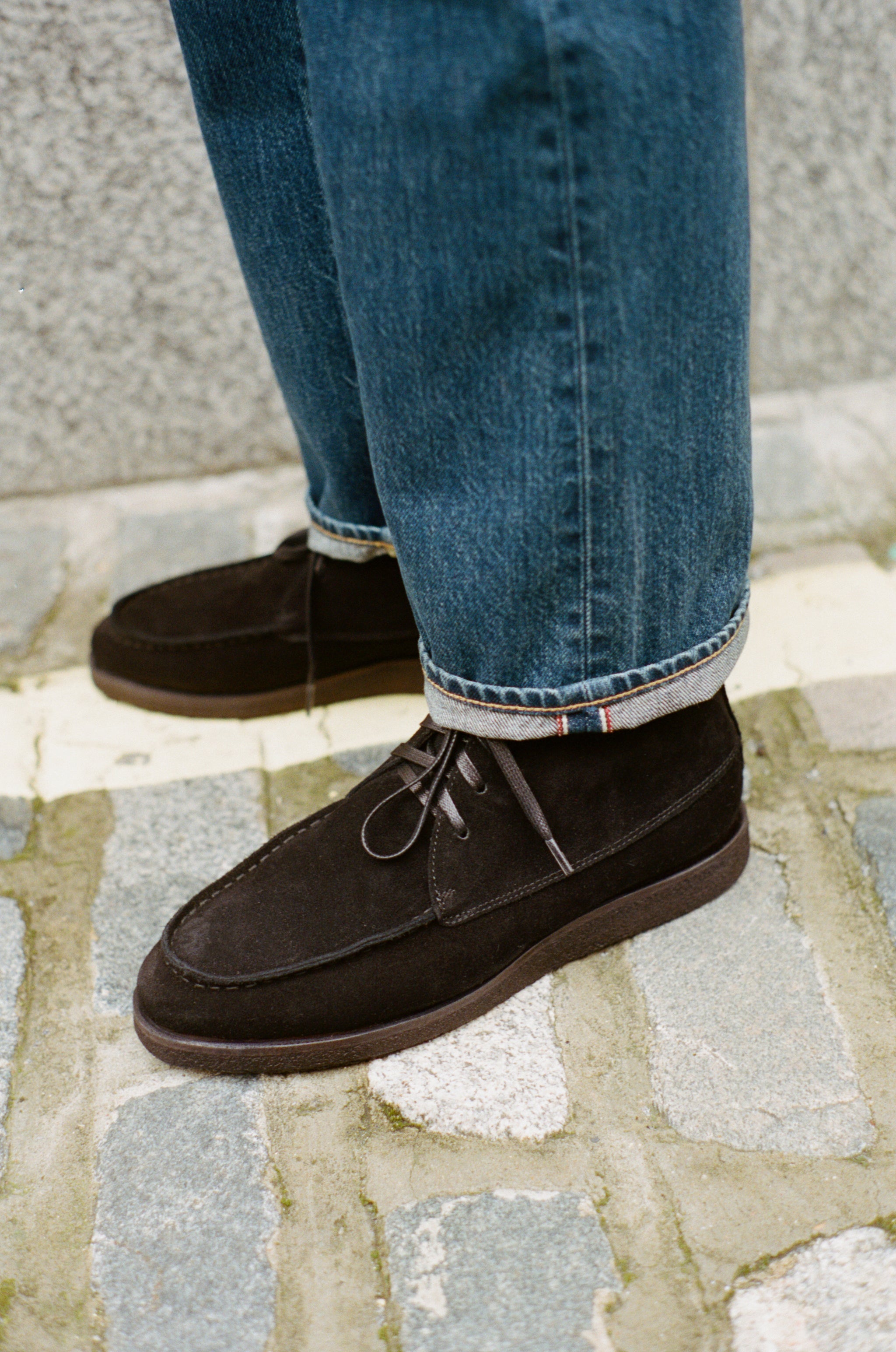 Alpine Boot Crepe Sole Black Suede